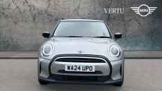 MINI Hatchback 1.5 Cooper Classic Premium 3dr Auto Petrol Hatchback